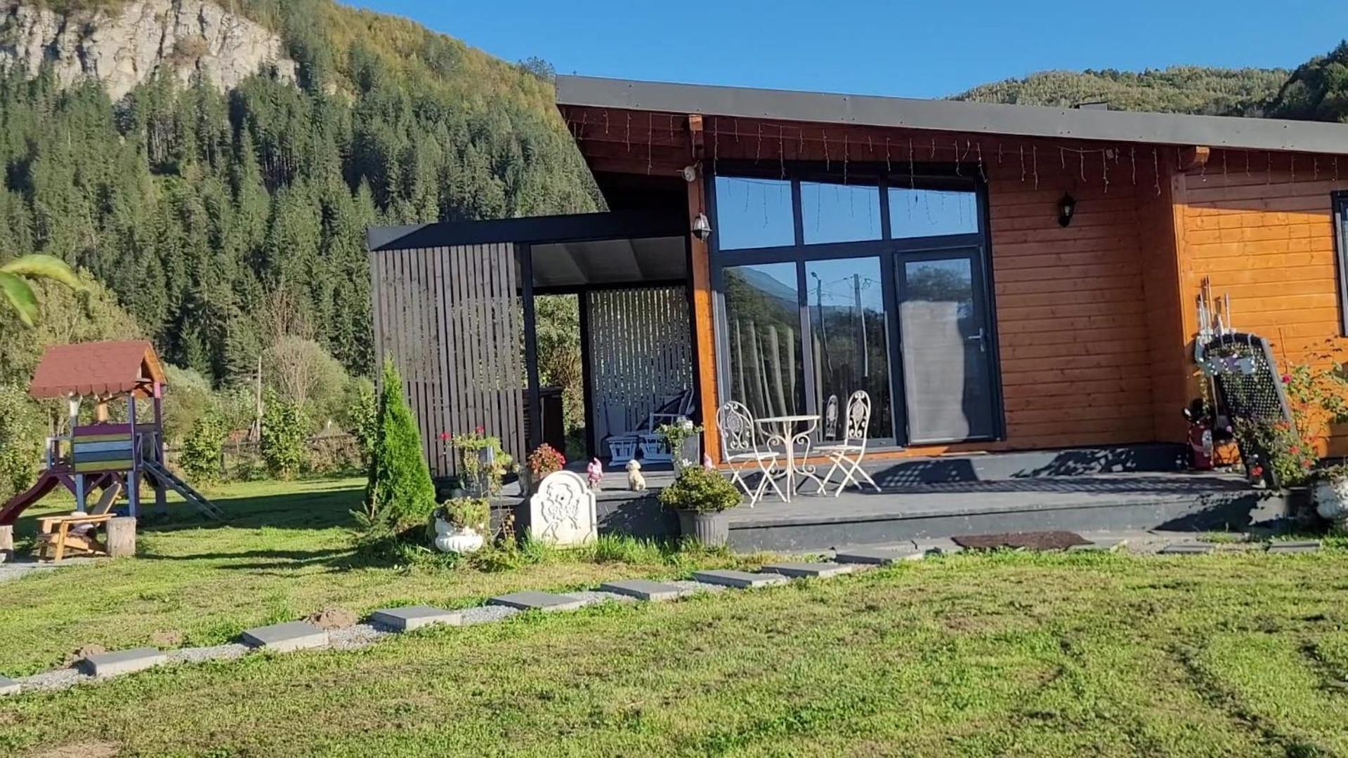 Casuta De Sub Stanca Apuseni,hot Tub Inclus * Birzesti